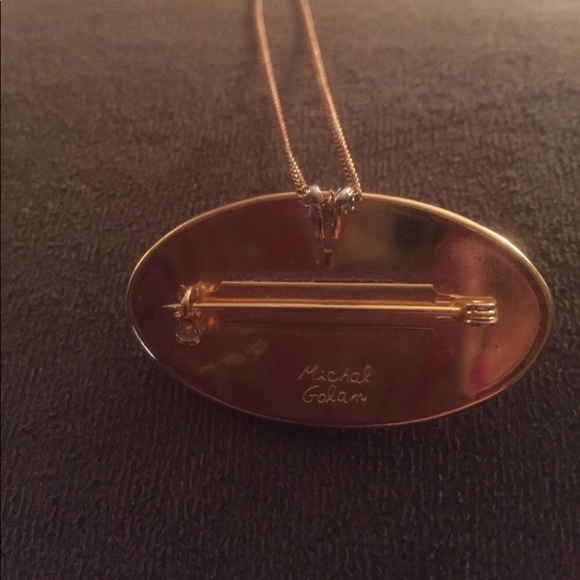 Michal Golan pin/pendant - Picture 2 of 3